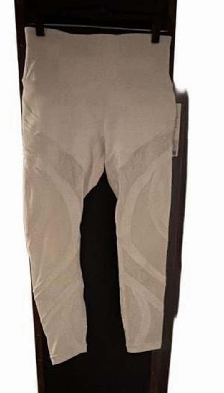 Lululemon Wunder Under Tight 25" Lace Size 10 White